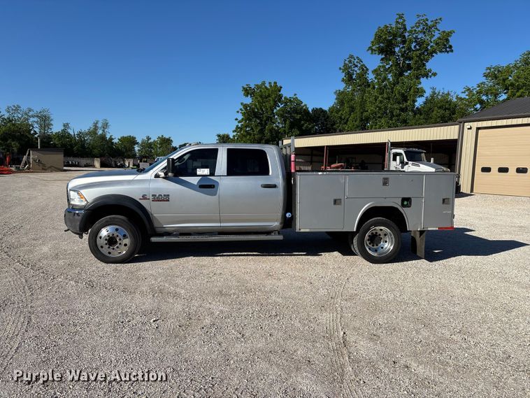 image for item FG0350 2015 RAM 4500  utility / service truck