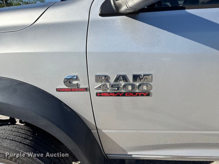 image for item FG0350 2015 RAM 4500  utility / service truck
