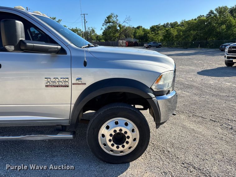 image for item FG0350 2015 RAM 4500  utility / service truck