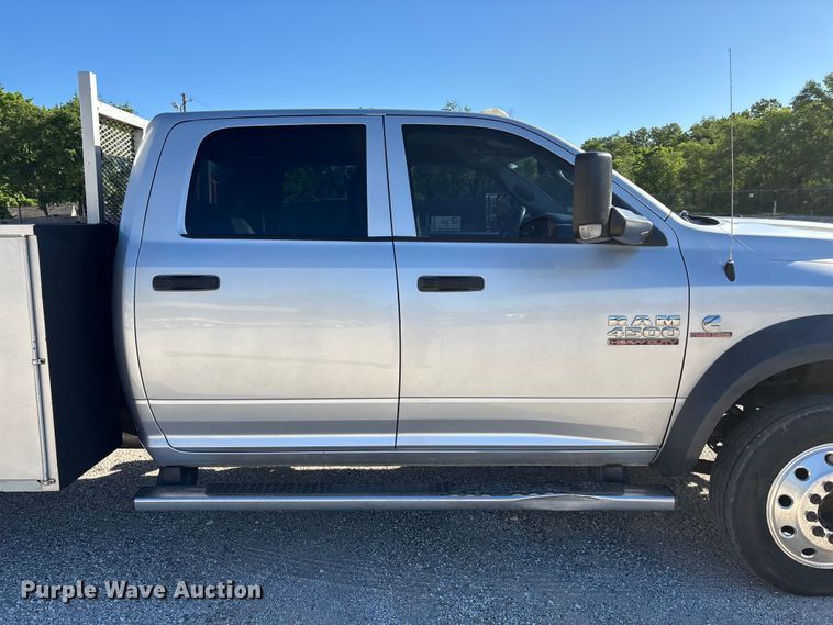 image for item FG0350 2015 RAM 4500  utility / service truck