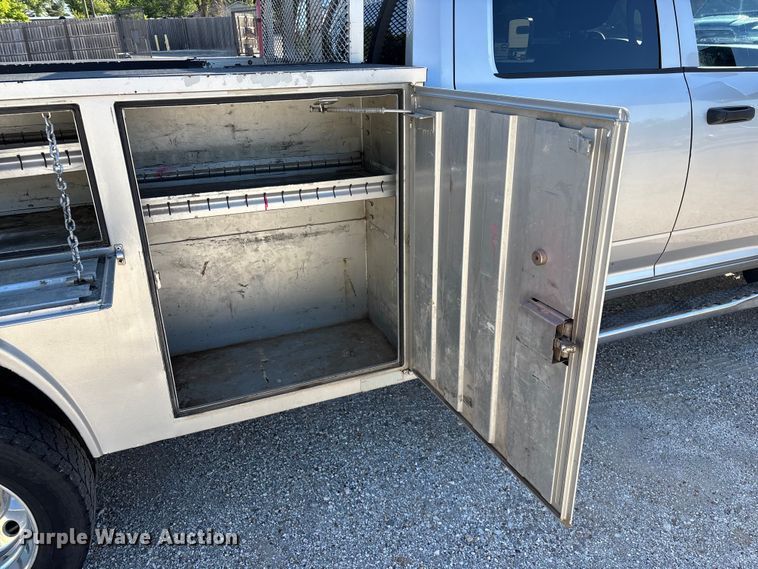 image for item FG0350 2015 RAM 4500  utility / service truck