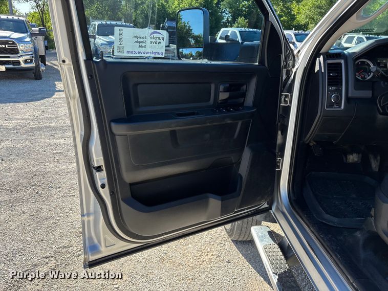 image for item FG0350 2015 RAM 4500  utility / service truck
