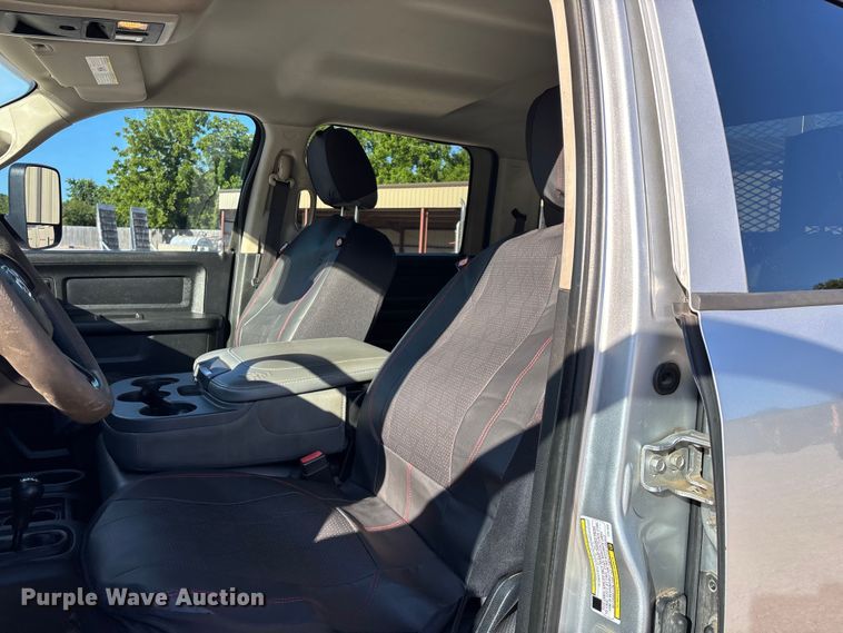 image for item FG0350 2015 RAM 4500  utility / service truck