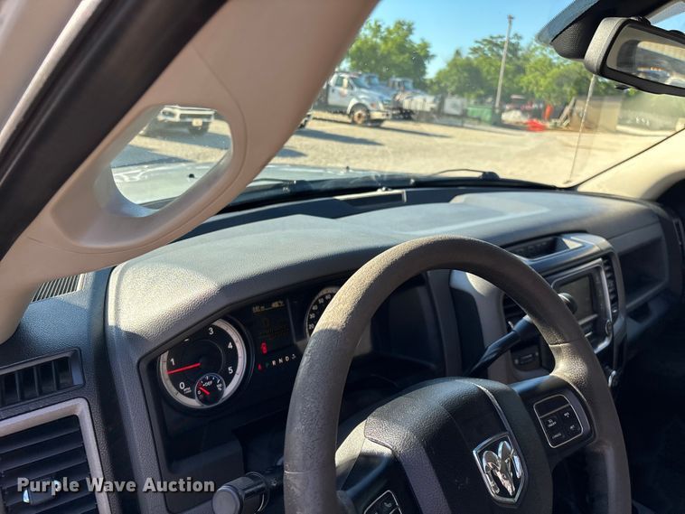 image for item FG0350 2015 RAM 4500  utility / service truck