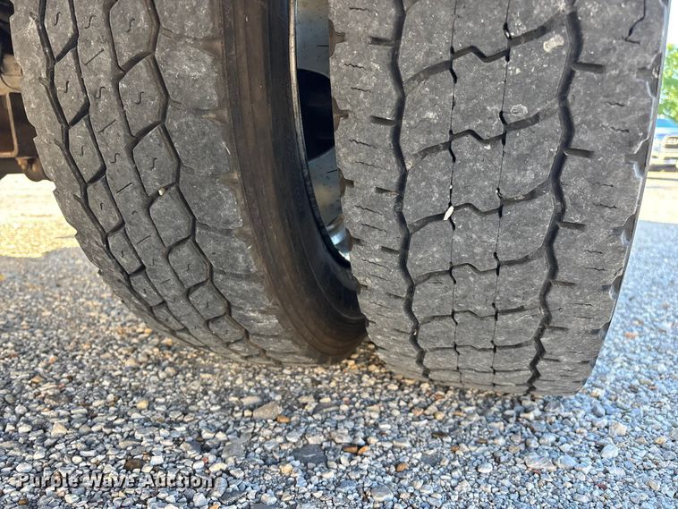 image for item FG0350 2015 RAM 4500  utility / service truck