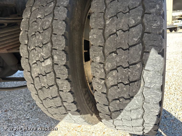 image for item FG0350 2015 RAM 4500  utility / service truck
