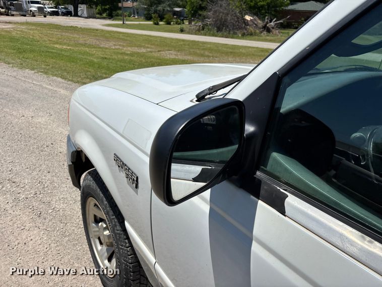 image for item FG0362 2005 Ford Ranger pickup truck