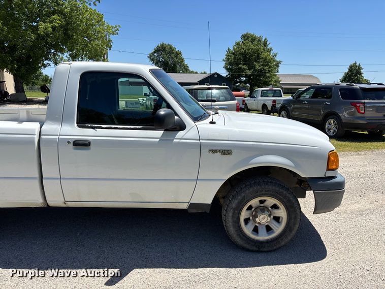 image for item FG0362 2005 Ford Ranger pickup truck