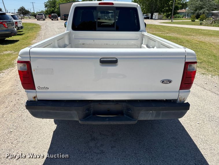 image for item FG0362 2005 Ford Ranger pickup truck