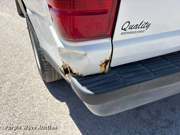 image for item FG0362 2005 Ford Ranger pickup truck