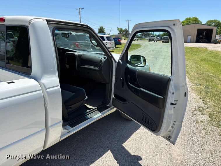 image for item FG0362 2005 Ford Ranger pickup truck