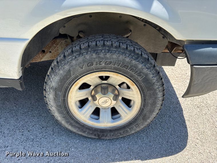 image for item FG0362 2005 Ford Ranger pickup truck