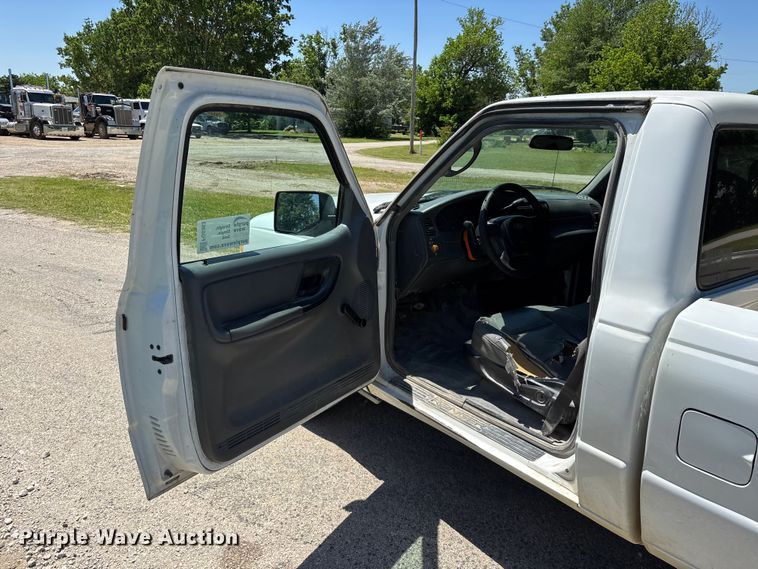 image for item FG0363 2006 Ford Ranger pickup truck