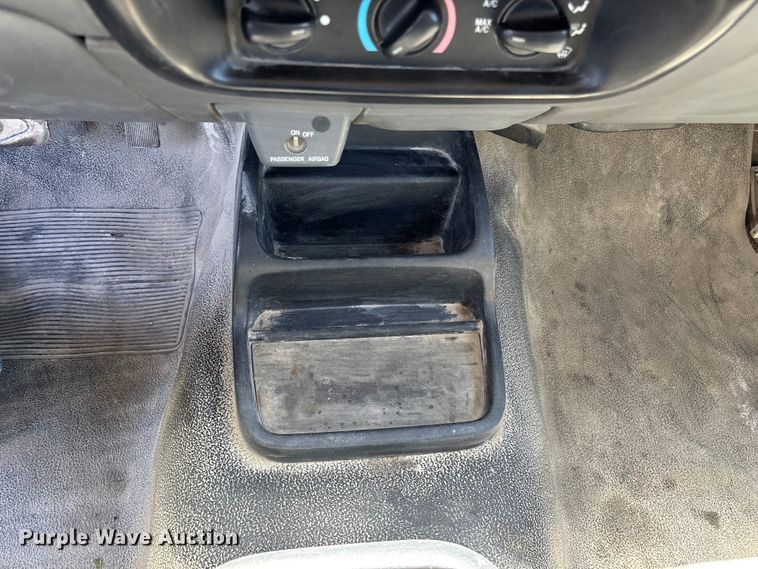image for item FG0363 2006 Ford Ranger pickup truck