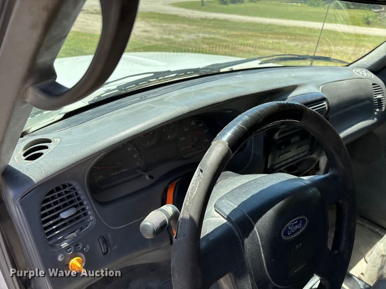 image for item FG0363 2006 Ford Ranger pickup truck