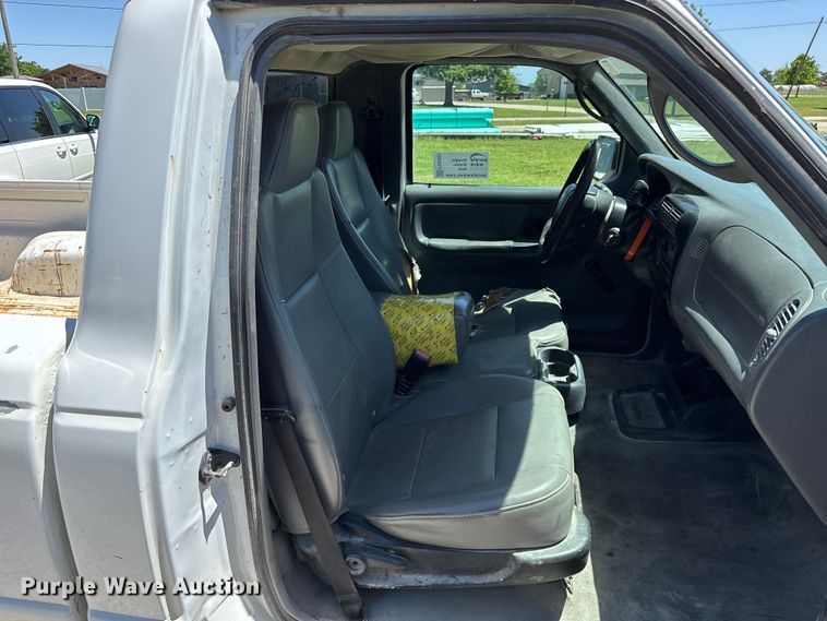 image for item FG0363 2006 Ford Ranger pickup truck