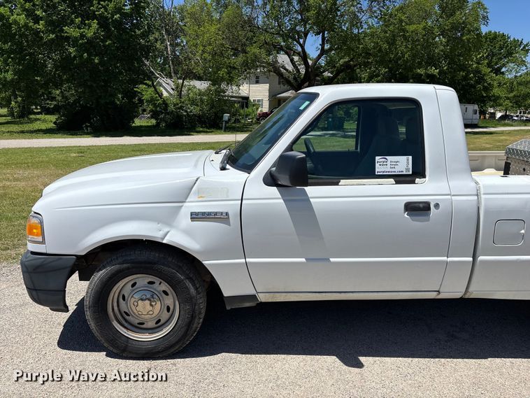 image for item FG0365 2006 Ford Ranger pickup truck