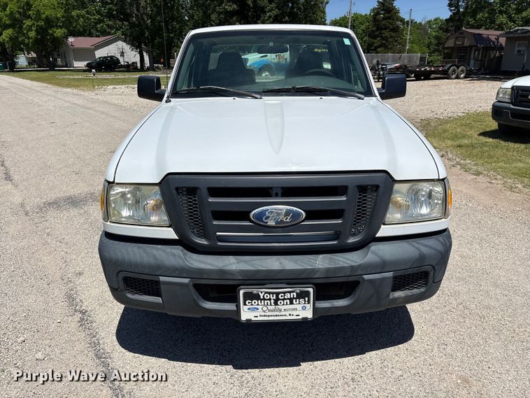 image for item FG0365 2006 Ford Ranger pickup truck