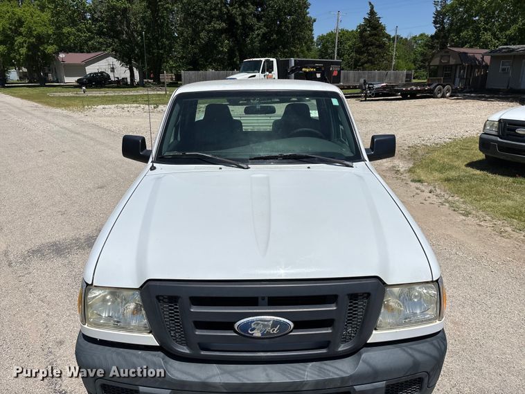 image for item FG0365 2006 Ford Ranger pickup truck