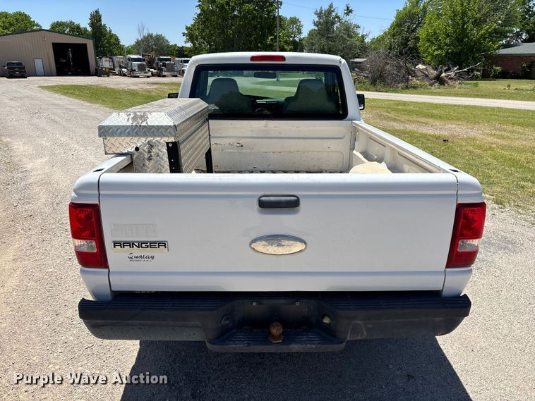 image for item FG0365 2006 Ford Ranger pickup truck
