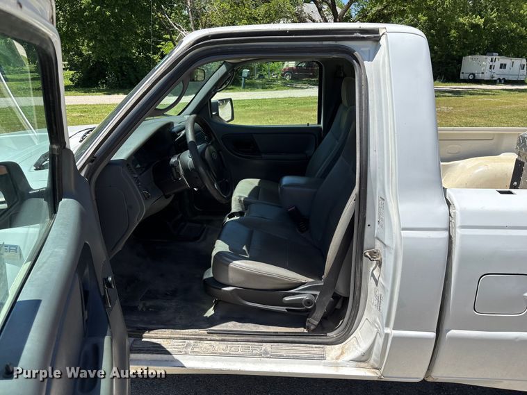 image for item FG0365 2006 Ford Ranger pickup truck