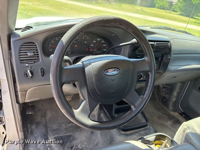 image for item FG0365 2006 Ford Ranger pickup truck