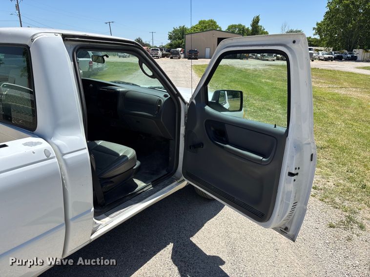 image for item FG0365 2006 Ford Ranger pickup truck