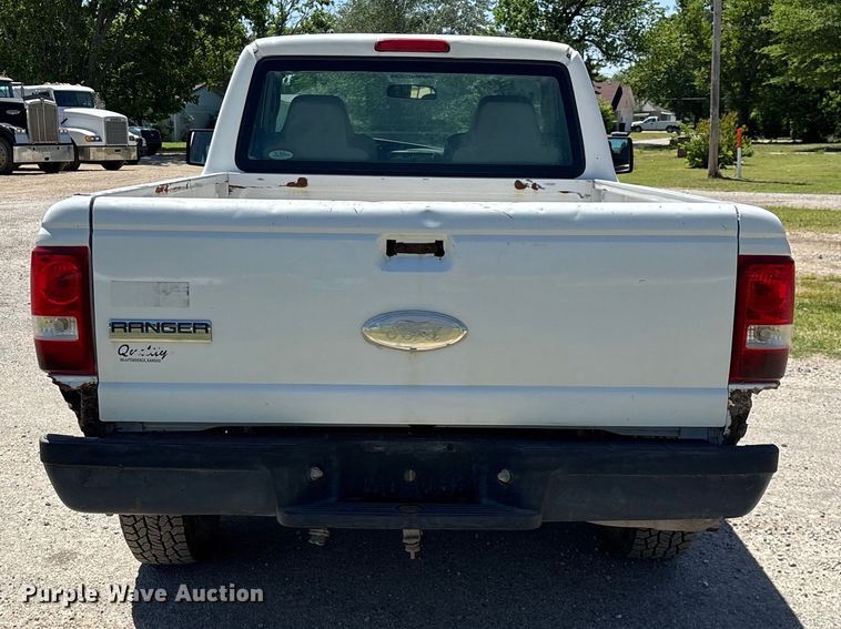 image for item FG0367 2006 Ford Ranger pickup truck