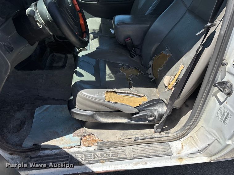 image for item FG0367 2006 Ford Ranger pickup truck