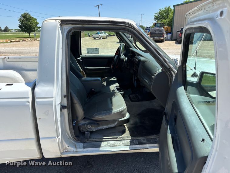 image for item FG0367 2006 Ford Ranger pickup truck