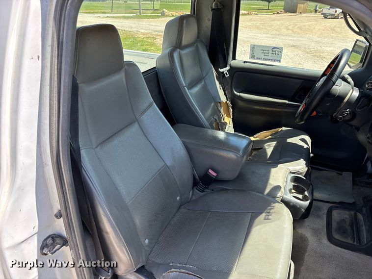 image for item FG0367 2006 Ford Ranger pickup truck