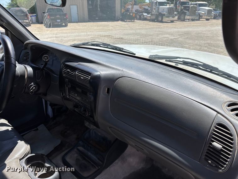 image for item FG0367 2006 Ford Ranger pickup truck