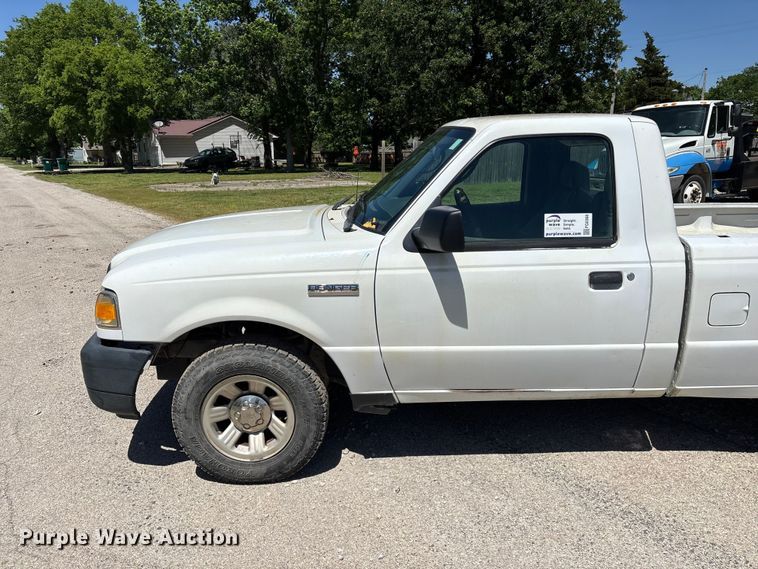 image for item FG0368 2006 Ford Ranger pickup truck