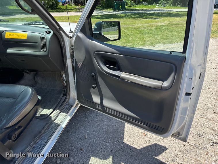 image for item FG0368 2006 Ford Ranger pickup truck