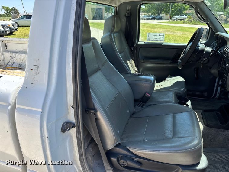 image for item FG0368 2006 Ford Ranger pickup truck