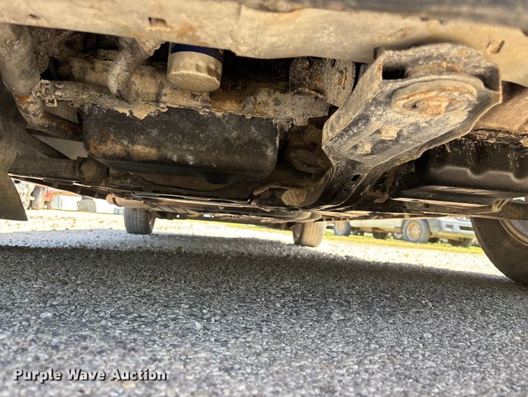 image for item FG0369 2009 Volkswagen Routan van