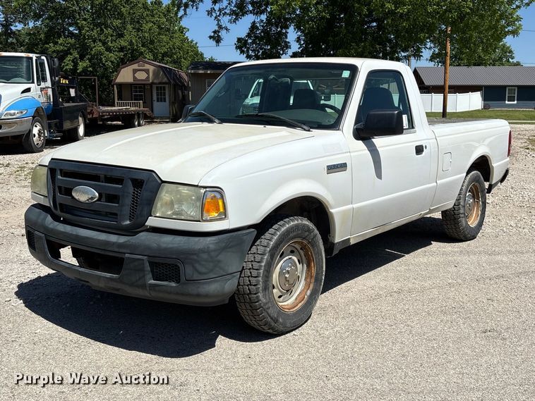 image for item FG0370 2006 Ford Ranger pickup truck