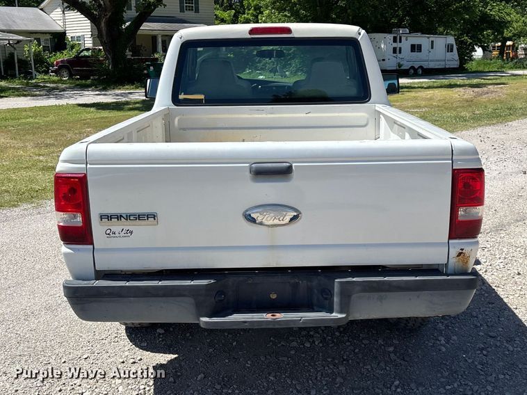 image for item FG0370 2006 Ford Ranger pickup truck