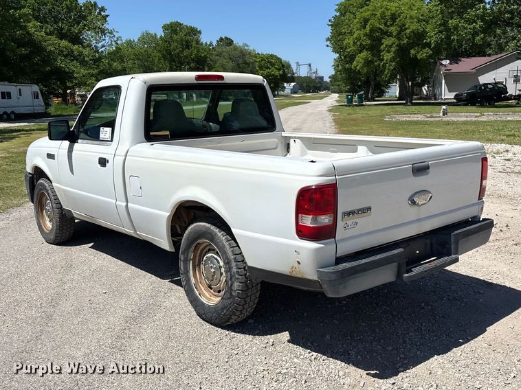 image for item FG0370 2006 Ford Ranger pickup truck