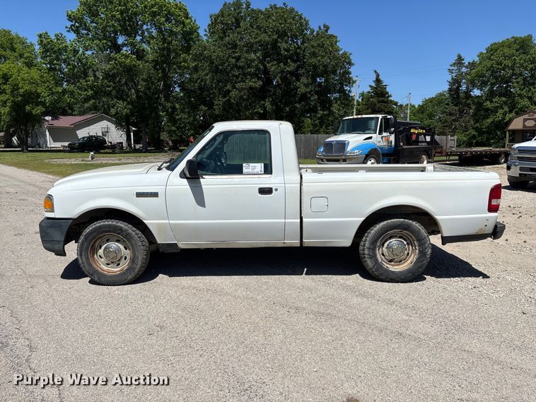 image for item FG0370 2006 Ford Ranger pickup truck