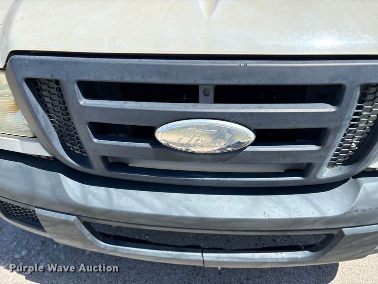 image for item FG0370 2006 Ford Ranger pickup truck
