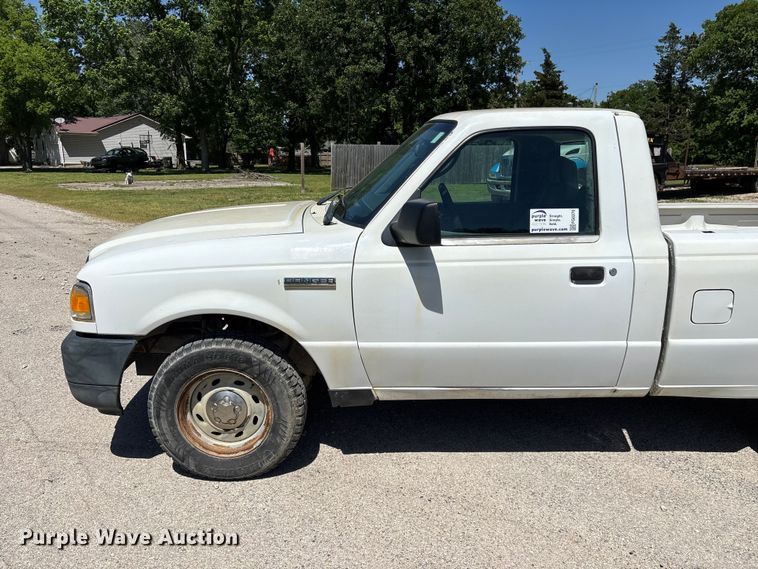 image for item FG0370 2006 Ford Ranger pickup truck