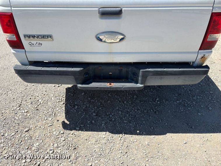 image for item FG0370 2006 Ford Ranger pickup truck