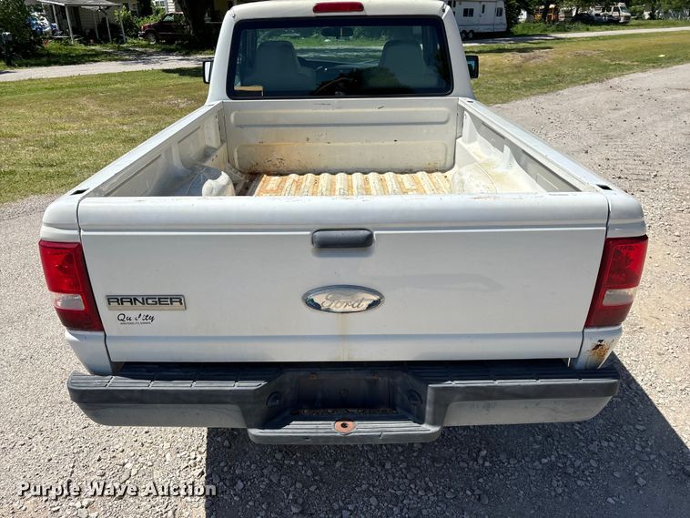 image for item FG0370 2006 Ford Ranger pickup truck