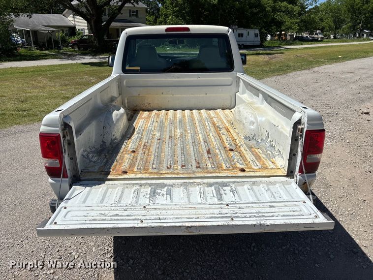 image for item FG0370 2006 Ford Ranger pickup truck