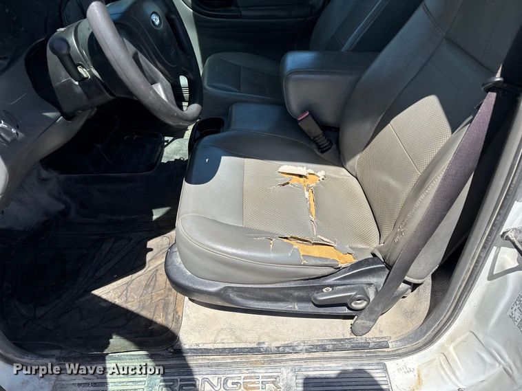 image for item FG0370 2006 Ford Ranger pickup truck