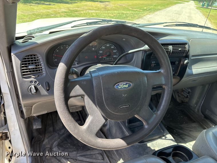 image for item FG0370 2006 Ford Ranger pickup truck