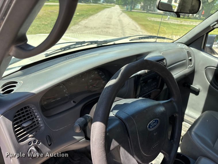 image for item FG0370 2006 Ford Ranger pickup truck