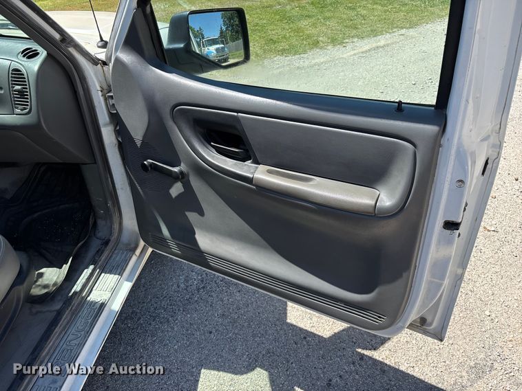 image for item FG0370 2006 Ford Ranger pickup truck