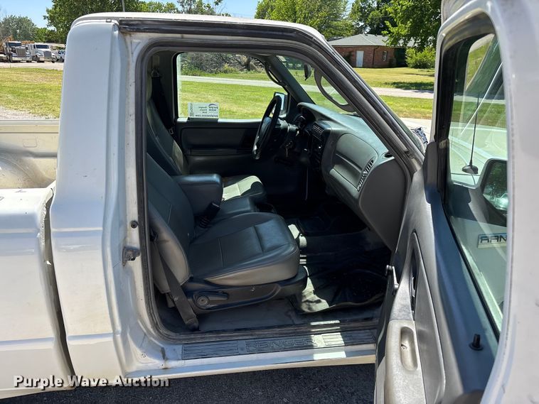 image for item FG0370 2006 Ford Ranger pickup truck